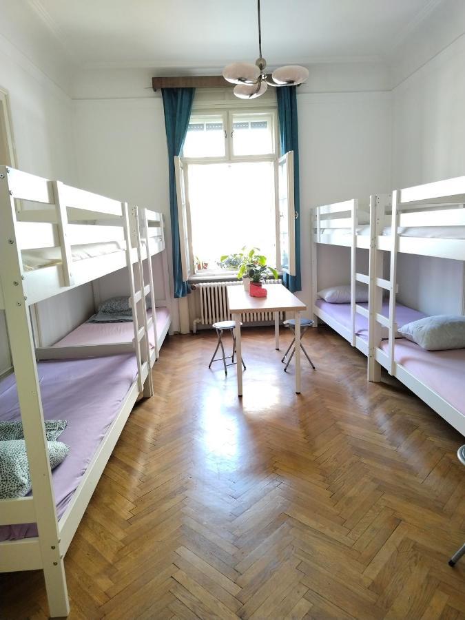 Auberge de jeunesse Monica'S House à Belgrade Extérieur photo